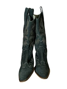 Vintage SLZ Suede Point toe Cowboy Boot